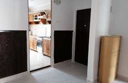 Apartament cu 4 camere, decomandate, 84 mp, zona Spitalul de Recuperare