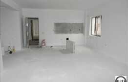 Vanzare apartament cu 3 camere plus doua parcari, semifinisat, imobil nou