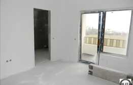 Vanzare apartament cu 3 camere plus doua parcari, semifinisat, imobil nou