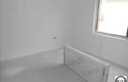 Vanzare apartament cu 3 camere plus doua parcari, semifinisat, imobil nou