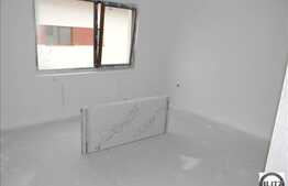 Vanzare apartament cu 3 camere plus doua parcari, semifinisat, imobil nou