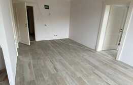 Spatiu comercial cu potential, 90mp, zona cu vad bun, pretabil pentru cabinete  