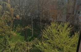 Apartament 3 camere, 70 mp, decomandat, zona Piata Cipariu