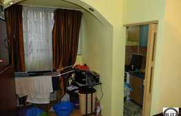 Vanzare 3 camere decomandate la 2 minute de Profi