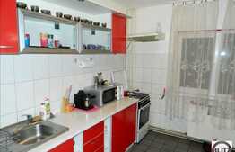 Vanzare 3 camere decomandate la 2 minute de Profi