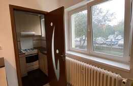 Apartament 3 camere, 36 mp, decomandat, zona Hermes!