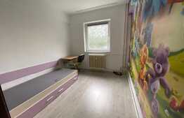 Apartament 3 camere, 36 mp, decomandat, zona Hermes!