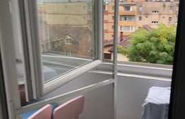 Am exact ceea ce cauti! 3 camere, 2 balcoane, zona Vlahuta