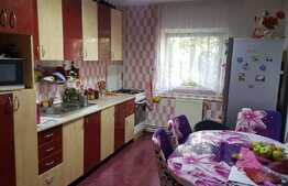 Apartament 3 camere, decomandat, etaj intermediar, 65 mp in Marasti!