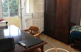 Oportunitate! 3 camere, decomandat, 76mp, 3 balcoane, pet friendly, zona strazii Padurii