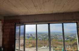 De vanzare casa individuala,140 mp utili, 415 mp teren,Dezmir ,panorama deosebita