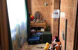 Apartament 4 camere, decomandat, etaj intermediar, garaj, boxa zona Dambovitei