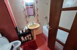 Apartament 2 camere, 43mp, etaj unu ! Zona strazii Porii!