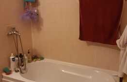 Apartament 2 camere, 43mp, etaj unu ! Zona strazii Porii!