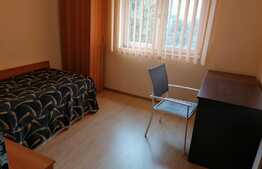 Apartament 3 camere, 70 mp, decomandat, garaj, zona UMF