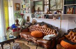 Garsoniera vintage, etaj intermediar, parcare, zona Florilor