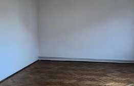 Casa individuala 120 mp, teren 500 mp, 7 locuri de parcare, zona Traian Vuia