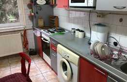 Apartament 3 camere, decomandat, 70 mp, zona strazii Bucuresti