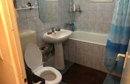 Apartament 3 camere, decomandat, 70 mp, zona strazii Bucuresti