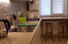 Apartament de lux 2 camere decomandate, balcon, parcare, 56mp! Zona Terra!