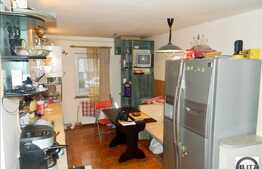 3 camere de vanzare + spatiu depozitare + 2 locuri de parcare