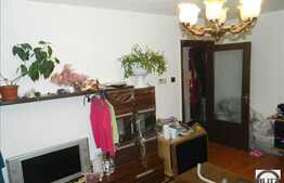 3 camere de vanzare + spatiu depozitare + 2 locuri de parcare