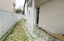Casa 160 mp, 7 camere, terasa, zona strazii Meteor