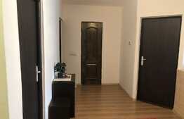 Apartament 3 camere, 67mp, mobilat și utilat, etaj 1, zona centala!