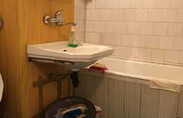 Apartament 3 camere,  ideal pentru investitie si locuinta familiala, zona Big, cartier Manastur