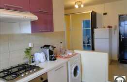 Inchiriere apartament 1 camera, decomandat 42 mp utili! Zona Oncos!