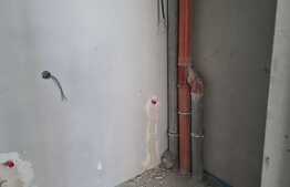 Apartament 3 camere, incalzire pardoseala, etaj intermediar! Zona centrala!