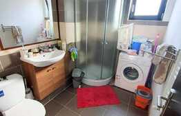 Apartament de vanzare, 2 camere, terasa, garaj subteran 