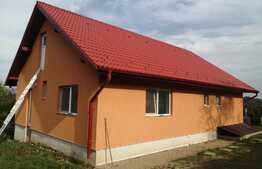 Casa noua individuala, 110 mp utili, teren gradina1850 mp, Deusu