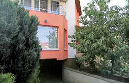 Casa cocheta, finisata, la cheie, 230 mp, teren 500 mp, garaj!