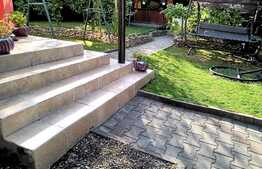 Casa cocheta, finisata, la cheie, 230 mp, teren 500 mp, garaj!