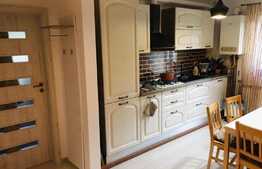 Apartament 2 camere decomandate, etaj intermediar, zona Gheorghe Dima 