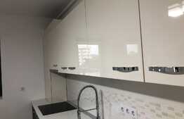 Apartament 2 camere, decomandat, 55 mp, parcare zona strazii Fabricii