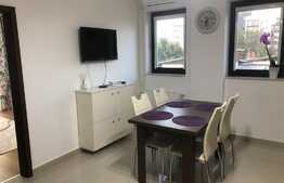 Apartament 2 camere, decomandat, 55 mp, parcare zona strazii Fabricii