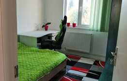 Apartament 3 camere decomandate 65 mp, zona strazii Parang