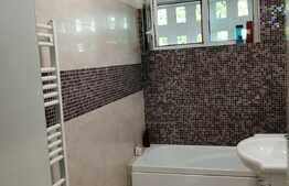 Apartament 3 camere decomandate 65 mp, zona strazii Parang