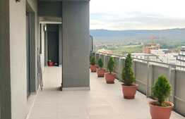 Apartament 3 camere, terasa de 42 mp, priveliste superba, zona Bonjour Residence