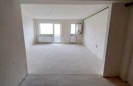 Suprafata generoasa, etaj intermediar, parcare optionala, zona Florilor