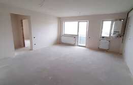 Suprafata generoasa, etaj intermediar, parcare optionala, zona Florilor