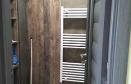 Apartament de lux 3 camere, 80mp, zona Sesul de Sus, parcare!