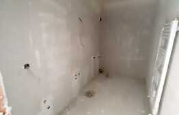 3 camere, 2 bai, balcon, etaj intermediar, zona Florilor