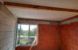 De vanzare duplex 119 mp, 795 mp teren, Sannicoara, zona accesibila si linistita