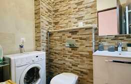 Apartament cu 3 camere, 74 mp, modern, parcare, zona FSEGA