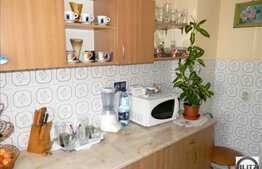 2 camere semidecomandate 52 mp,de vanzare, zona complex Nora