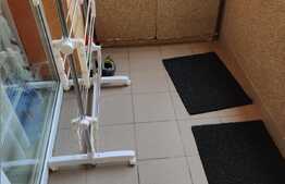 Apartament cu 2 camere, 42mp + balcon + parcare, mobilat utilat modern, etaj intermediar, zona centrala Apahida