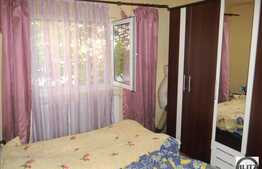 Apartament de vanzare cu 3 camere, decomandate, in zona strazii Luceafarului